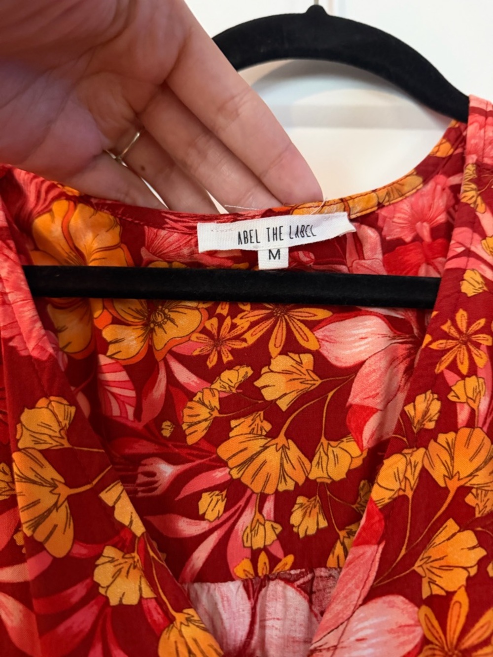 Red Floral Hi-Low Maxi Dress - Picture 4 of 7
